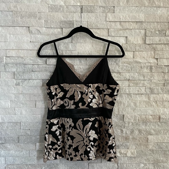 Sequin Detail Lace Top - Picture 9 of 10